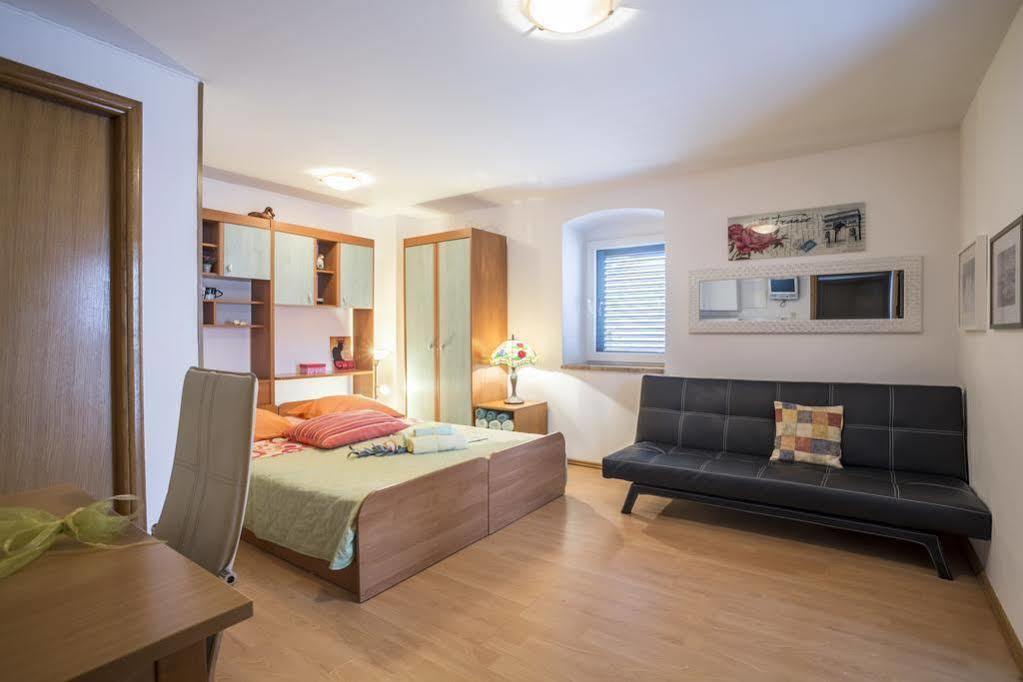Split Center Apartments Eksteriør bilde